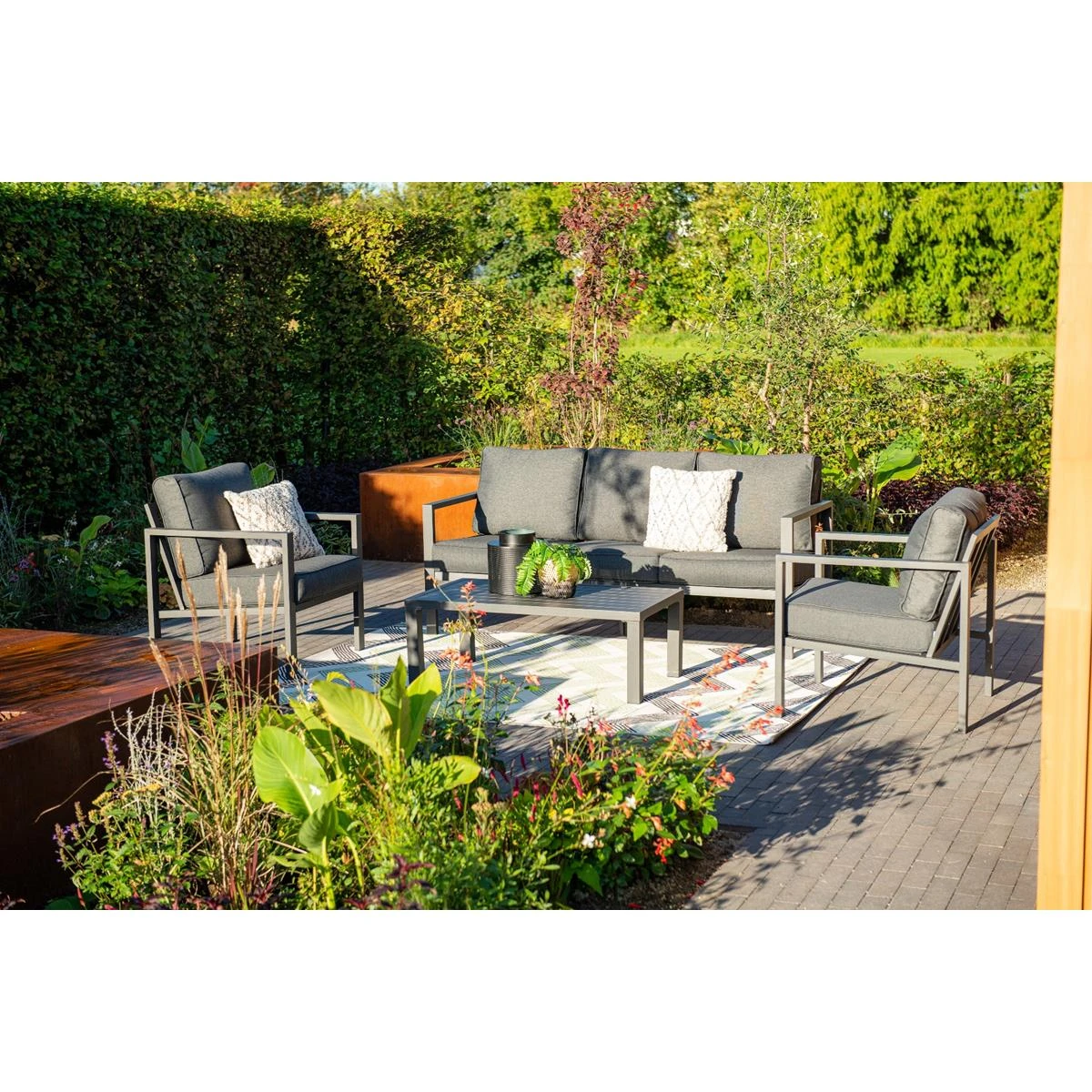 Garden Impressions Durban Loungeset 4-delig - Zwart Garden Impressions Durban Loungeset 4-delig - Zwart -Tuin & Buiten 10045988