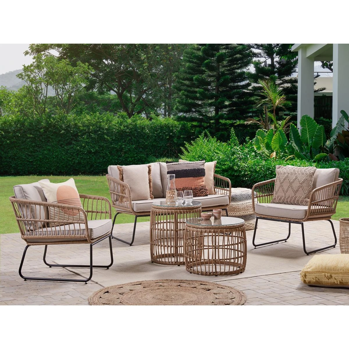 Beliani - RAVELLO - Loungeset Voor 4 - Natuurlijk - PE Rotan Beliani - RAVELLO - Loungeset Voor 4 - Natuurlijk - PE Rotan -Tuin & Buiten 9451652